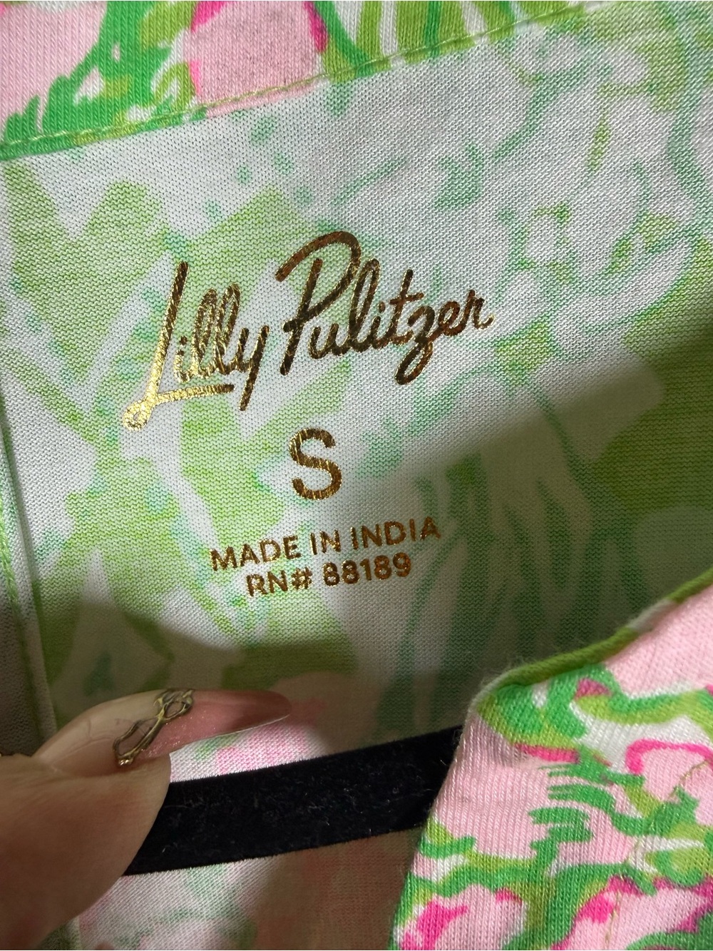 Lilly Pulitzer Easley T-Shirt Dress. Pink & Green Floral v-neck. Stunning 🤩 - Picture 5 of 11